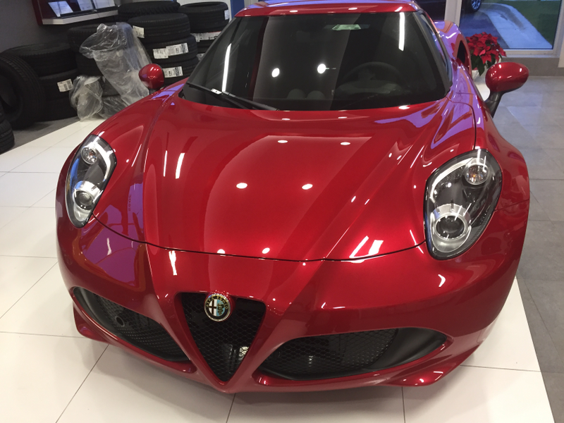 Illustration for article titled Alfa Romeo 4C Picture Dump